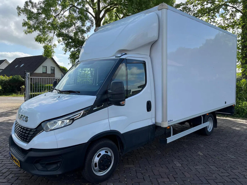 Iveco Daily 35C16 Achterdeuren (15 diverse modellen op voorraad) - Carrinha de contentor, Carrinha cabine dupla: foto 1 Iveco Daily 35C16 Achterdeuren (15 diverse modellen op voorraad) - Carrinha de contentor, Carrinha cabine dupla: foto 1