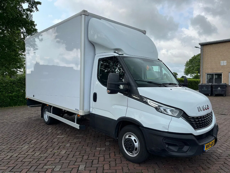 Iveco Daily 35C16 Achterdeuren (15 diverse modellen op voorraad) - Carrinha de contentor, Carrinha cabine dupla: foto 5 Iveco Daily 35C16 Achterdeuren (15 diverse modellen op voorraad) - Carrinha de contentor, Carrinha cabine dupla: foto 5