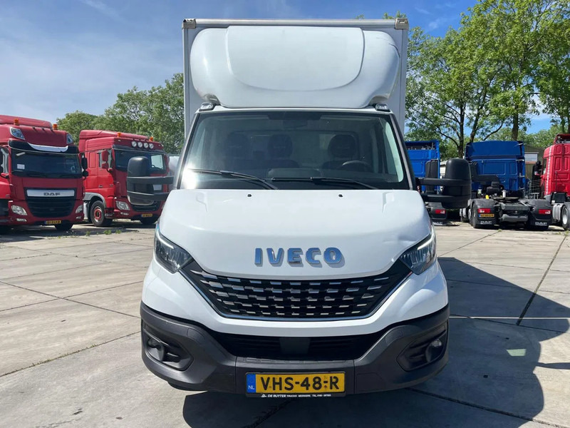 Iveco Daily 35C16 Achterdeuren (15 diverse modellen op voorraad) - Carrinha de contentor: foto 3 Iveco Daily 35C16 Achterdeuren (15 diverse modellen op voorraad) - Carrinha de contentor: foto 3