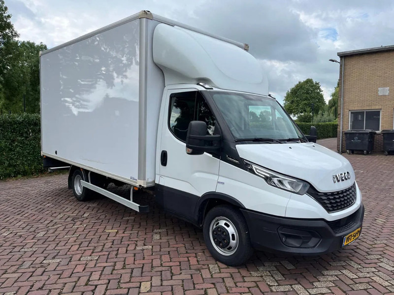 Iveco Daily 35C16 Achterdeuren (15 diverse modellen op voorraad) - Carrinha de contentor, Carrinha cabine dupla: foto 1 Iveco Daily 35C16 Achterdeuren (15 diverse modellen op voorraad) - Carrinha de contentor, Carrinha cabine dupla: foto 1