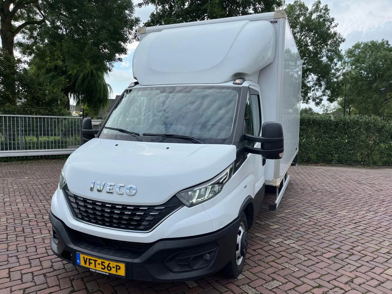 Iveco Daily 35C16 Achterdeuren nieuwe motor +distributieriem bij 253480 KM op 02-05-2024 - Carrinha de contentor, Carrinha cabine dupla: foto 2 Iveco Daily 35C16 Achterdeuren nieuwe motor +distributieriem bij 253480 KM op 02-05-2024 - Carrinha de contentor, Carrinha cabine dupla: foto 2