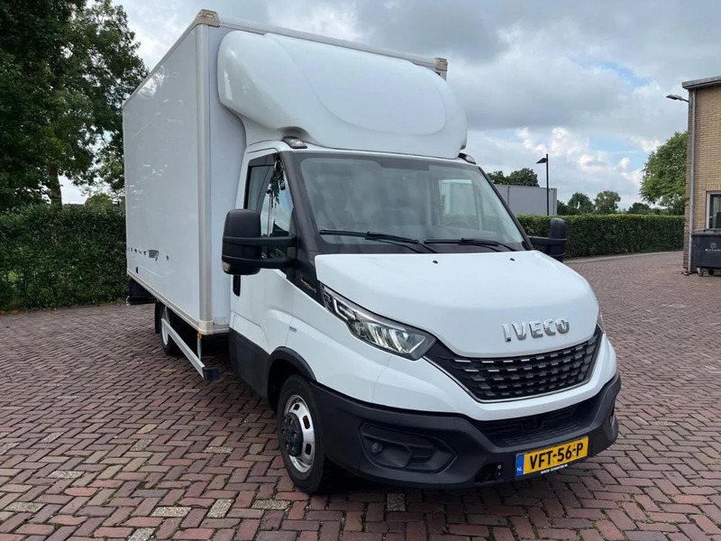 Iveco Daily 35C16 Achterdeuren nieuwe motor +distributieriem bij 253480 KM op 02-05-2024 - Carrinha de contentor, Carrinha cabine dupla: foto 4 Iveco Daily 35C16 Achterdeuren nieuwe motor +distributieriem bij 253480 KM op 02-05-2024 - Carrinha de contentor, Carrinha cabine dupla: foto 4