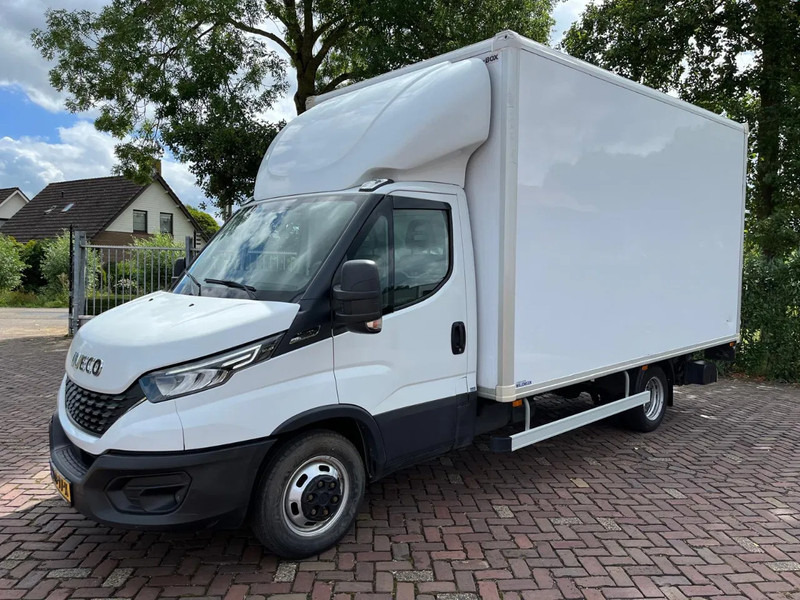 Iveco Daily 35C16 Laadklep (15 diverse modellen op voorraad) - Carrinha de contentor: foto 1 Iveco Daily 35C16 Laadklep (15 diverse modellen op voorraad) - Carrinha de contentor: foto 1