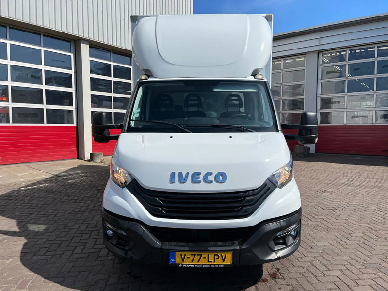 Iveco Daily 35S18 EURO 6 - Carrinha de contentor: foto 2 Iveco Daily 35S18 EURO 6 - Carrinha de contentor: foto 2