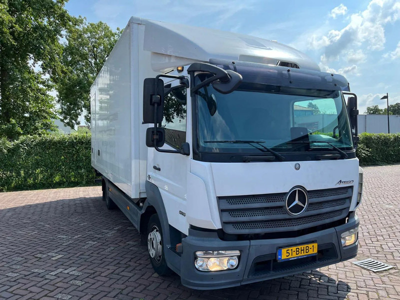 Mercedes-Benz Atego 916 - Camião furgão: foto 4 Mercedes-Benz Atego 916 - Camião furgão: foto 4