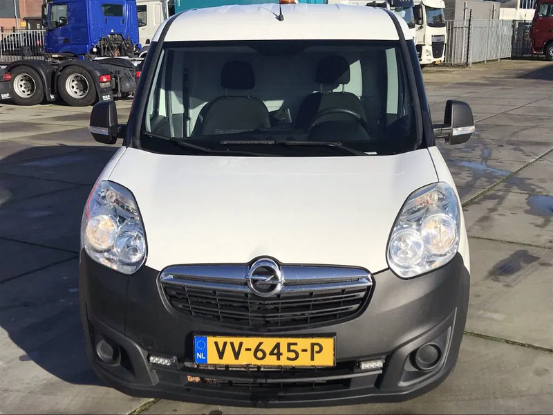 Opel Combo 1.6 CDTI - Furgão: foto 2 Opel Combo 1.6 CDTI - Furgão: foto 2