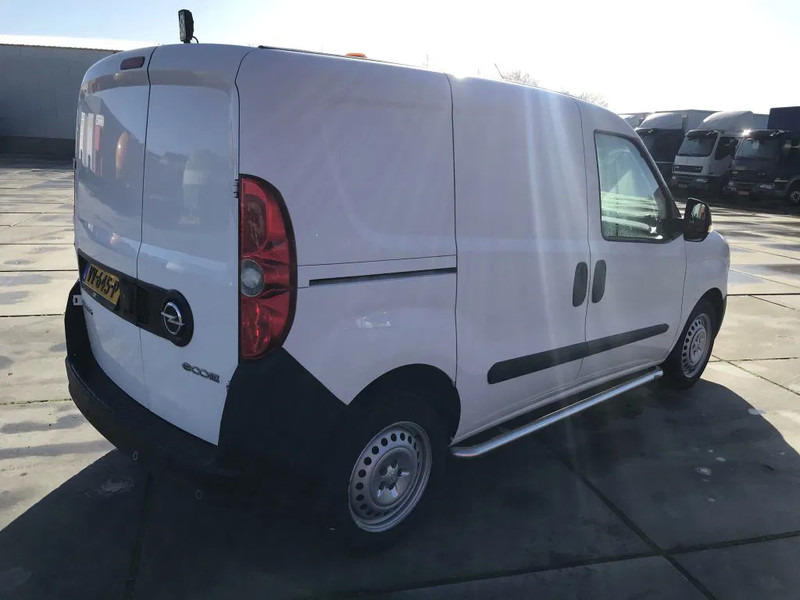 Opel Combo 1.6 CDTI - Furgão: foto 4 Opel Combo 1.6 CDTI - Furgão: foto 4