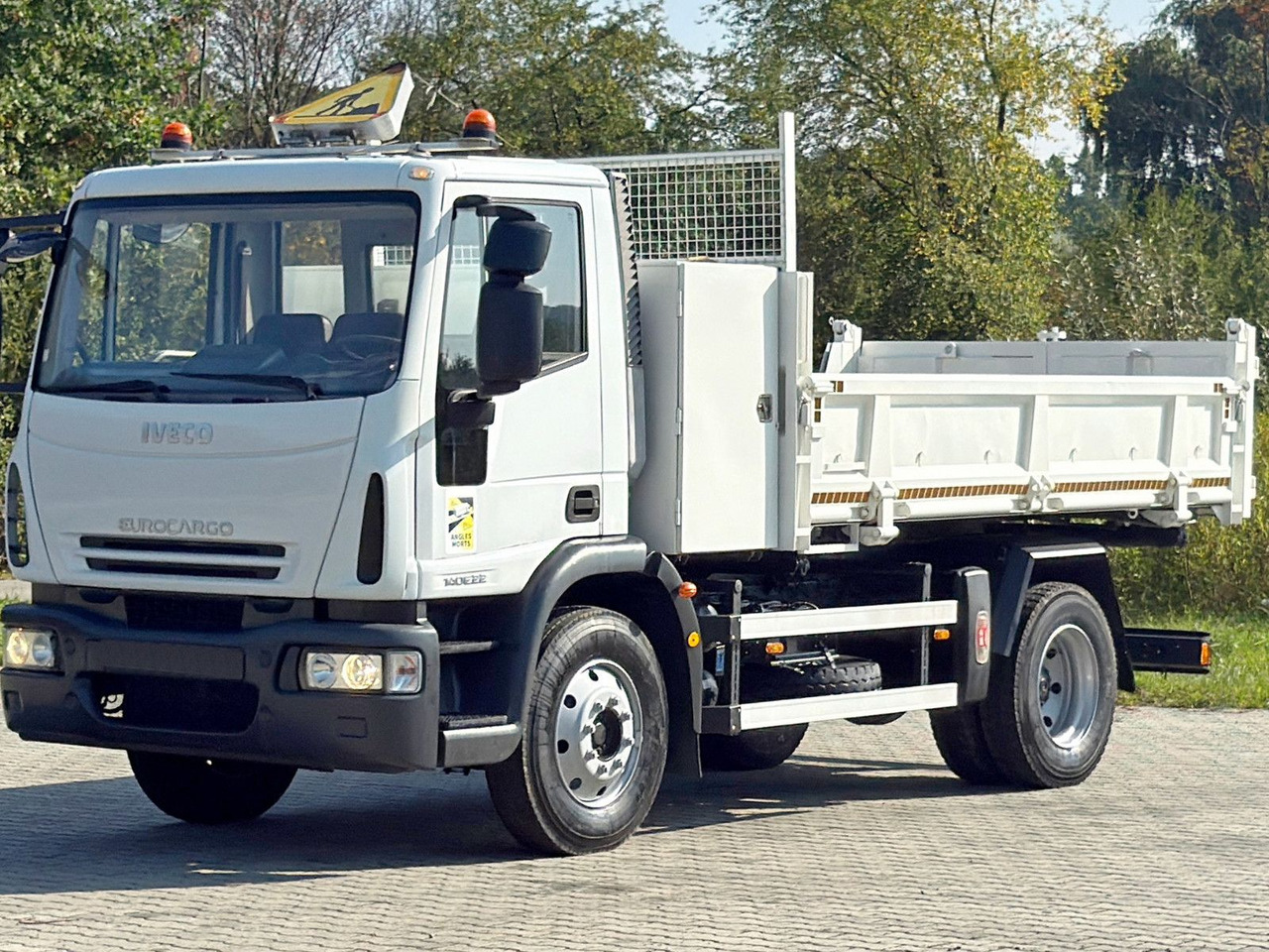 Iveco EUROCARGO 140E22* KIPPER 5,00 m* TOPZUSTAND - Camião basculante: foto 5 Iveco EUROCARGO 140E22* KIPPER 5,00 m* TOPZUSTAND - Camião basculante: foto 5