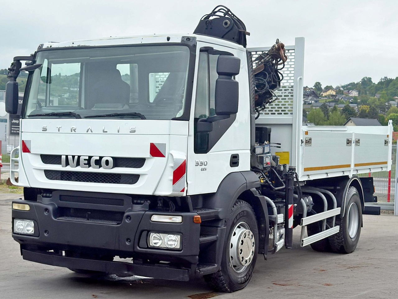 Iveco STRALIS 330 *HIAB 144 BS-3 HIDUO* TOPZUSTAND - Camião basculante, Camião grua: foto 3 Iveco STRALIS 330 *HIAB 144 BS-3 HIDUO* TOPZUSTAND - Camião basculante, Camião grua: foto 3