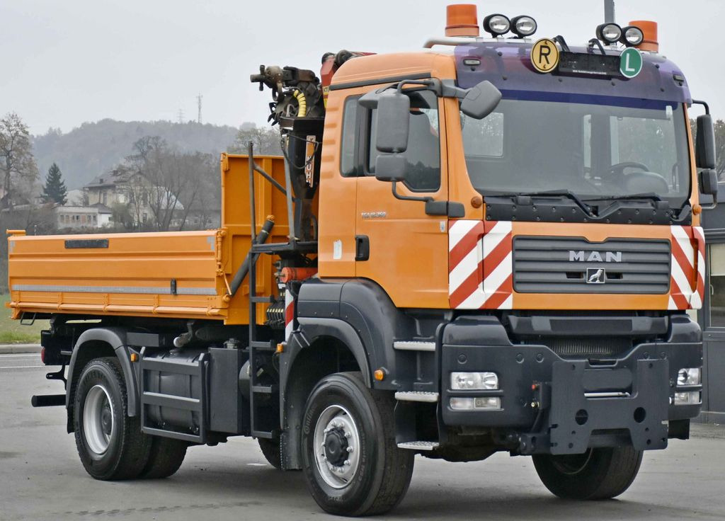 MAN TGA 18.360 * PK 10501 + FUNK *4x4 - Camião basculante, Camião grua: foto 4 MAN TGA 18.360 * PK 10501 + FUNK *4x4 - Camião basculante, Camião grua: foto 4