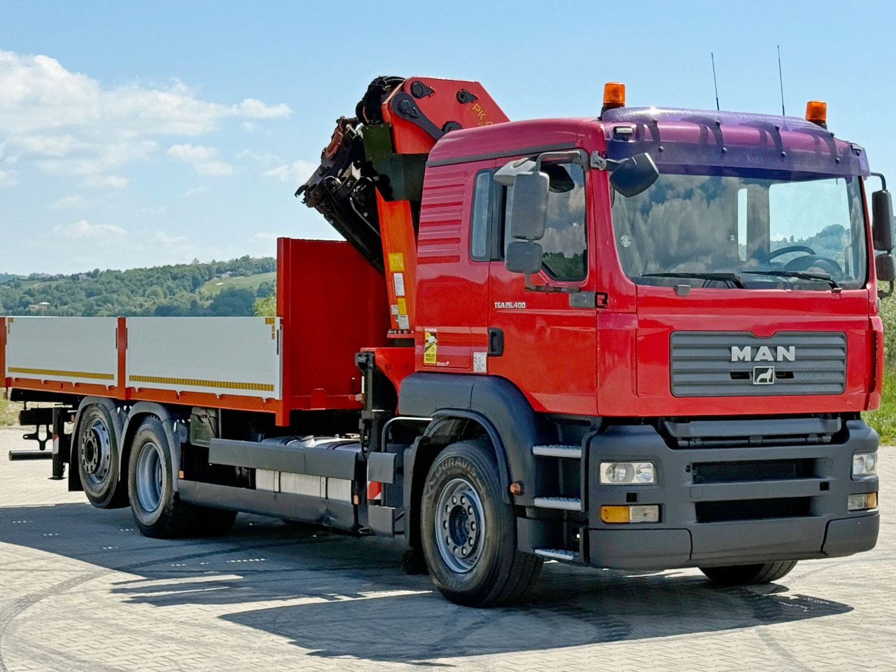MAN TGA 26.400 * PK 44002 + FUNK* TOPZUSTAND - Camião grua: foto 4 MAN TGA 26.400 * PK 44002 + FUNK* TOPZUSTAND - Camião grua: foto 4