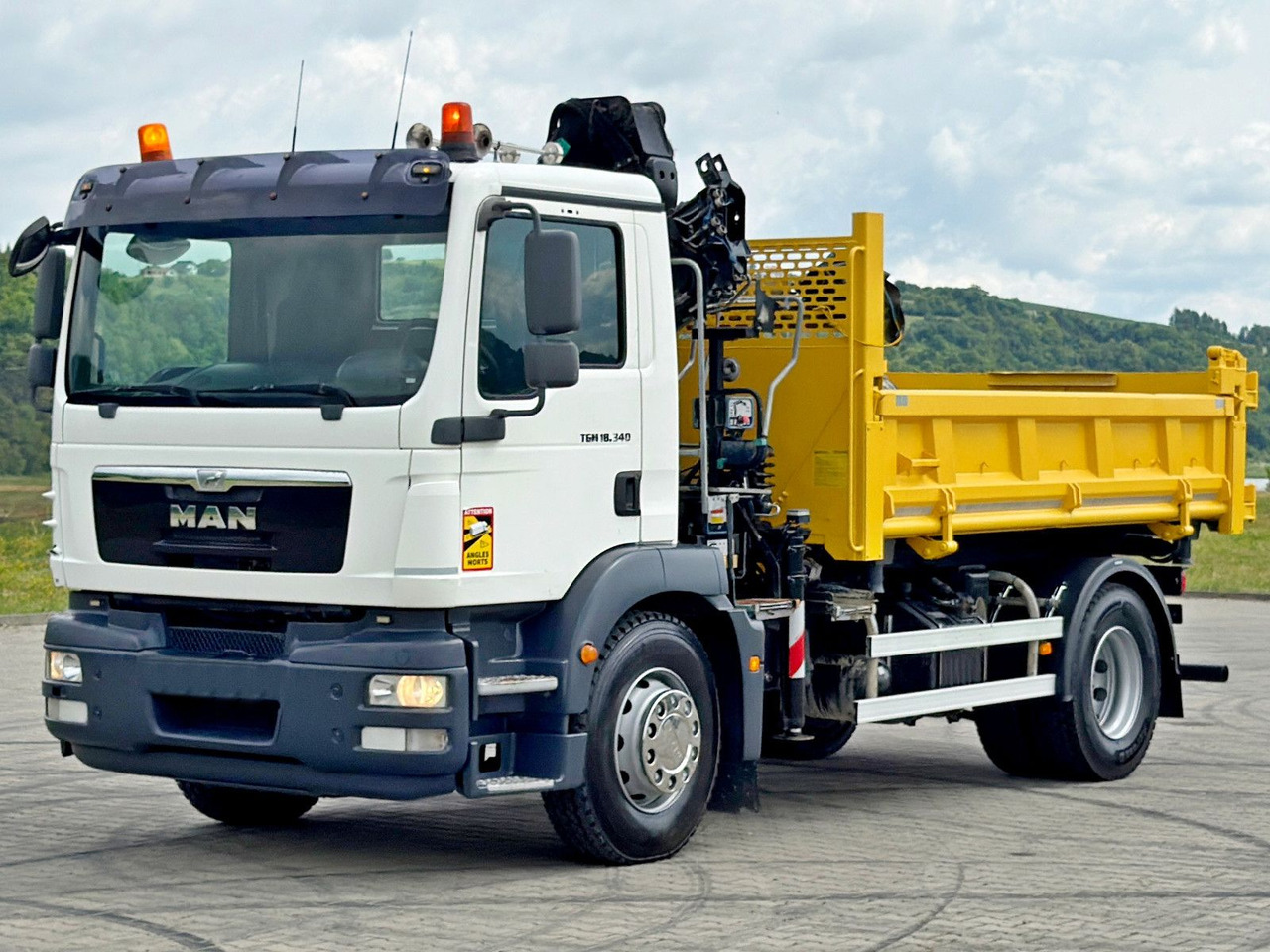 MAN TGM 18.340* KIPPER 4,05m*HIAB 111 B-2 HIDUO/FUNK - Camião grua: foto 5 MAN TGM 18.340* KIPPER 4,05m*HIAB 111 B-2 HIDUO/FUNK - Camião grua: foto 5