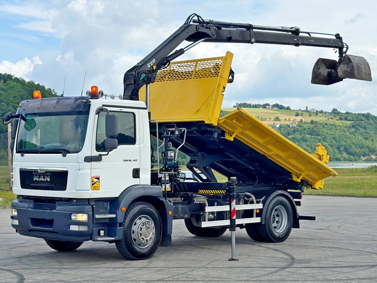 MAN TGM 18.340* KIPPER 4,05m*HIAB 111 B-2 HIDUO/FUNK - Camião basculante, Camião grua: foto 3 MAN TGM 18.340* KIPPER 4,05m*HIAB 111 B-2 HIDUO/FUNK - Camião basculante, Camião grua: foto 3