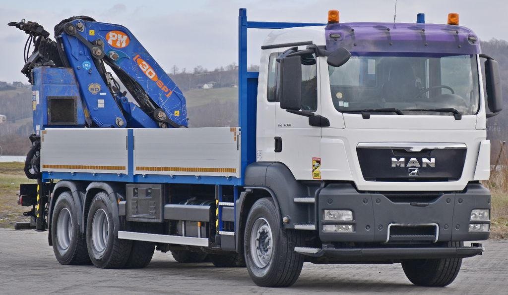 MAN TGS 26.360*PRITSCHE 6,60m * PM 30 SP / FUNK *6x4 MAN TGS 26.360*PRITSCHE 6,60m * PM 30 SP / FUNK *6x4 - Camião grua: foto 3 MAN TGS 26.360*PRITSCHE 6,60m * PM 30 SP / FUNK *6x4 MAN TGS 26.360*PRITSCHE 6,60m * PM 30 SP / FUNK *6x4 - Camião grua: foto 3