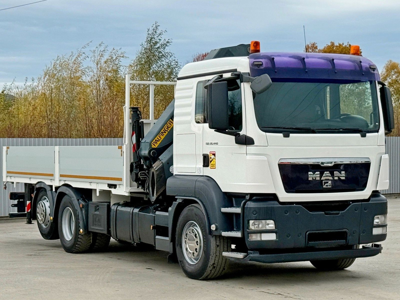 MAN TGS 26.440 * PRITSCHE 6,15 m + PK 29002 * TOP - Camião grua: foto 2 MAN TGS 26.440 * PRITSCHE 6,15 m + PK 29002 * TOP - Camião grua: foto 2