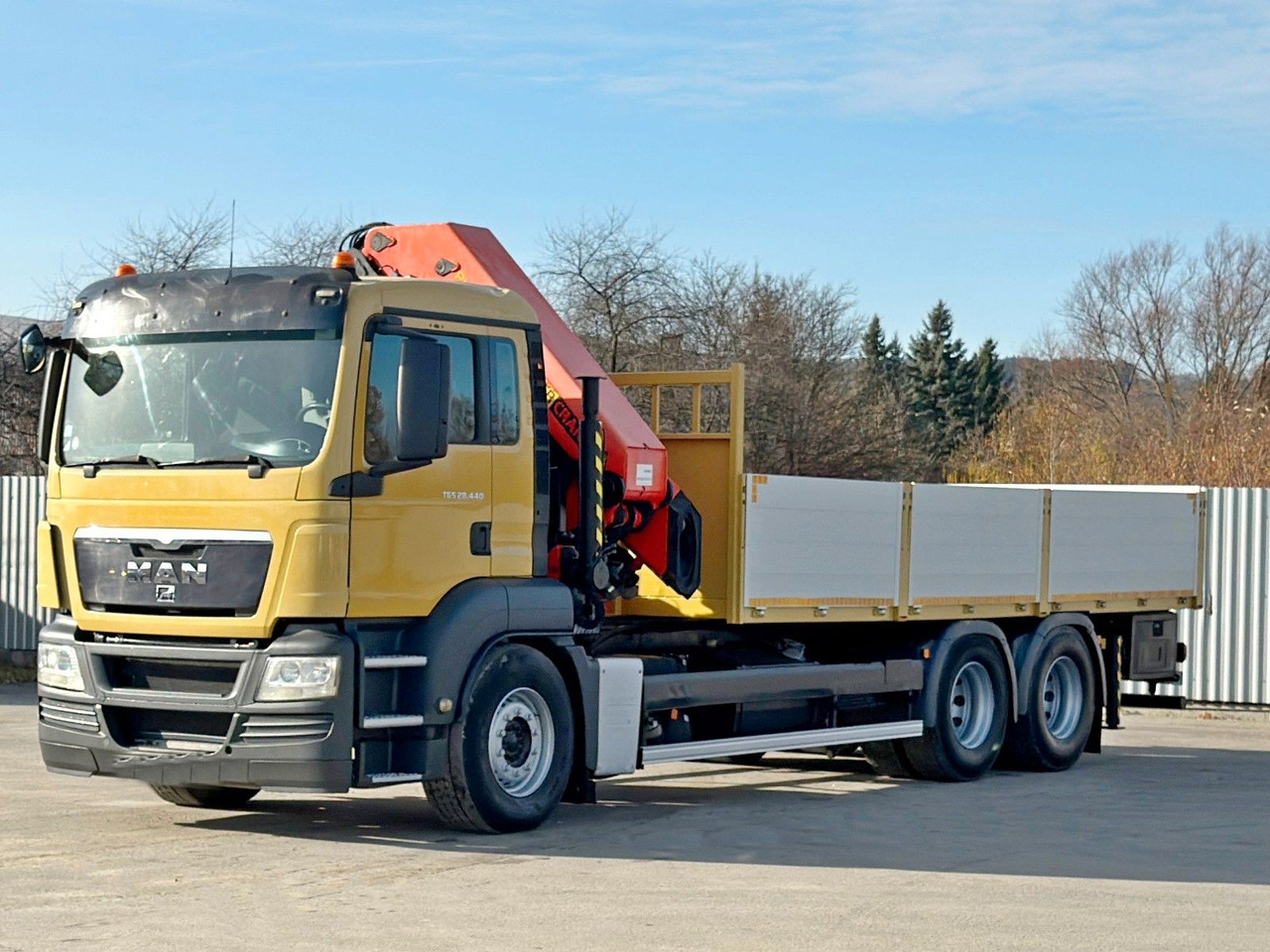MAN TGS 28.440 Pritsche 6,55* PALFINGER PK 4502 - Camião grua: foto 4 MAN TGS 28.440 Pritsche 6,55* PALFINGER PK 4502 - Camião grua: foto 4