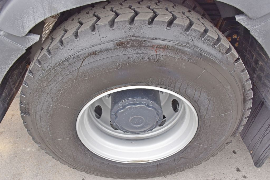 Camião grua, Camião basculante MAN TGS 33.360*KIPPER 6,40m *PK 15500 * 6x4: foto 13 Camião grua, Camião basculante MAN TGS 33.360*KIPPER 6,40m *PK 15500 * 6x4: foto 13