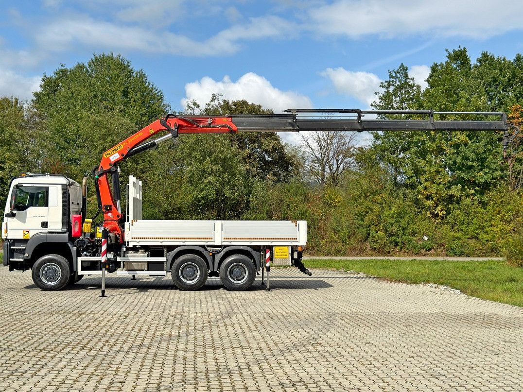 MAN TGS 33.480 * PK 33002-EH C + FUNK/6x6 * TOP - Camião grua: foto 4 MAN TGS 33.480 * PK 33002-EH C + FUNK/6x6 * TOP - Camião grua: foto 4