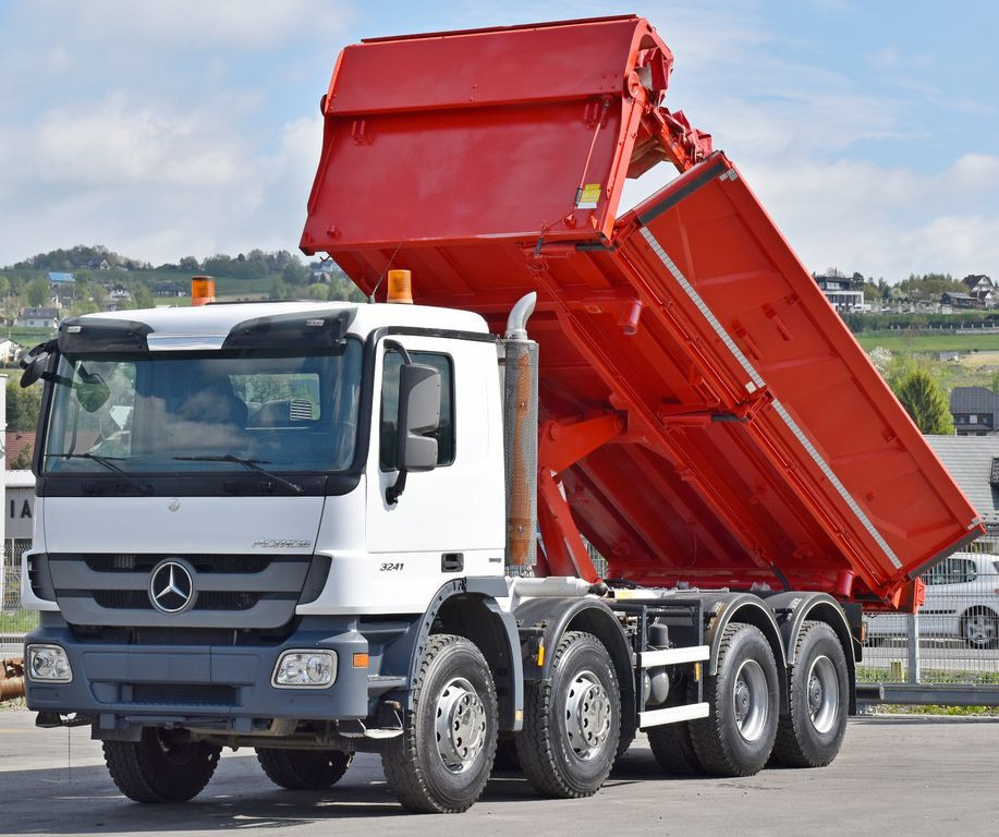 Mercedes-Benz ACTROS 3241 Kipper 5,70m + BORDMATIC / 8x4 - Camião basculante: foto 3 Mercedes-Benz ACTROS 3241 Kipper 5,70m + BORDMATIC / 8x4 - Camião basculante: foto 3
