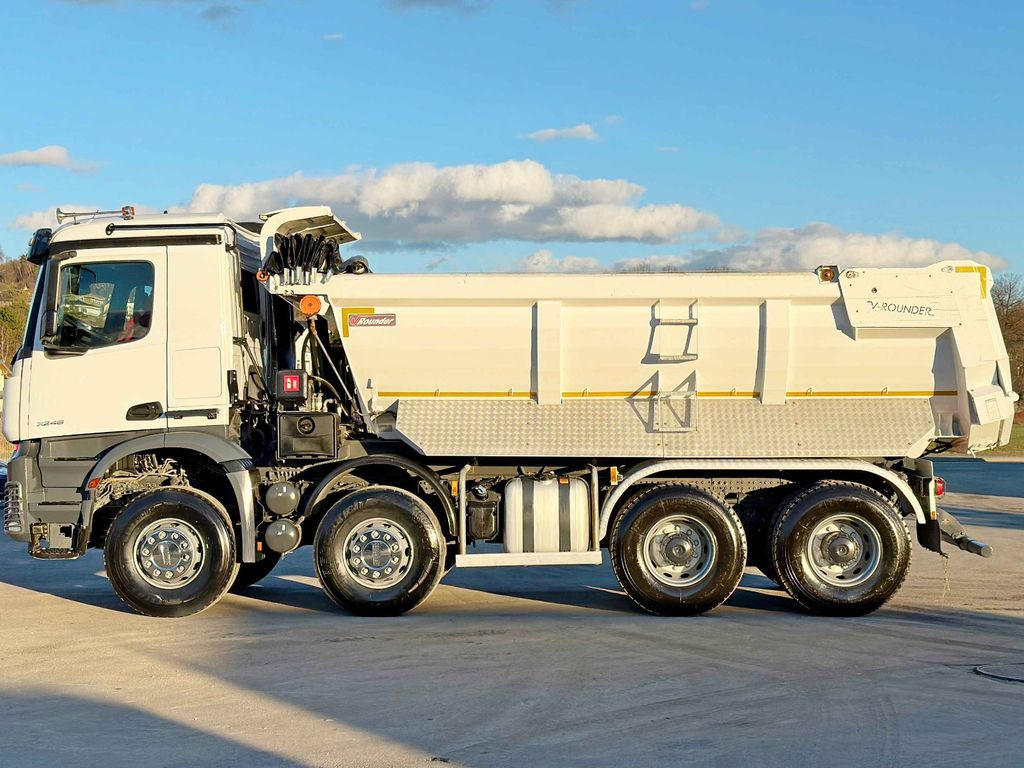 Mercedes-Benz AROCS 3248 * KIPPER * 8x4 * TOPZUSTAND - Camião basculante, Camião grua: foto 5 Mercedes-Benz AROCS 3248 * KIPPER * 8x4 * TOPZUSTAND - Camião basculante, Camião grua: foto 5