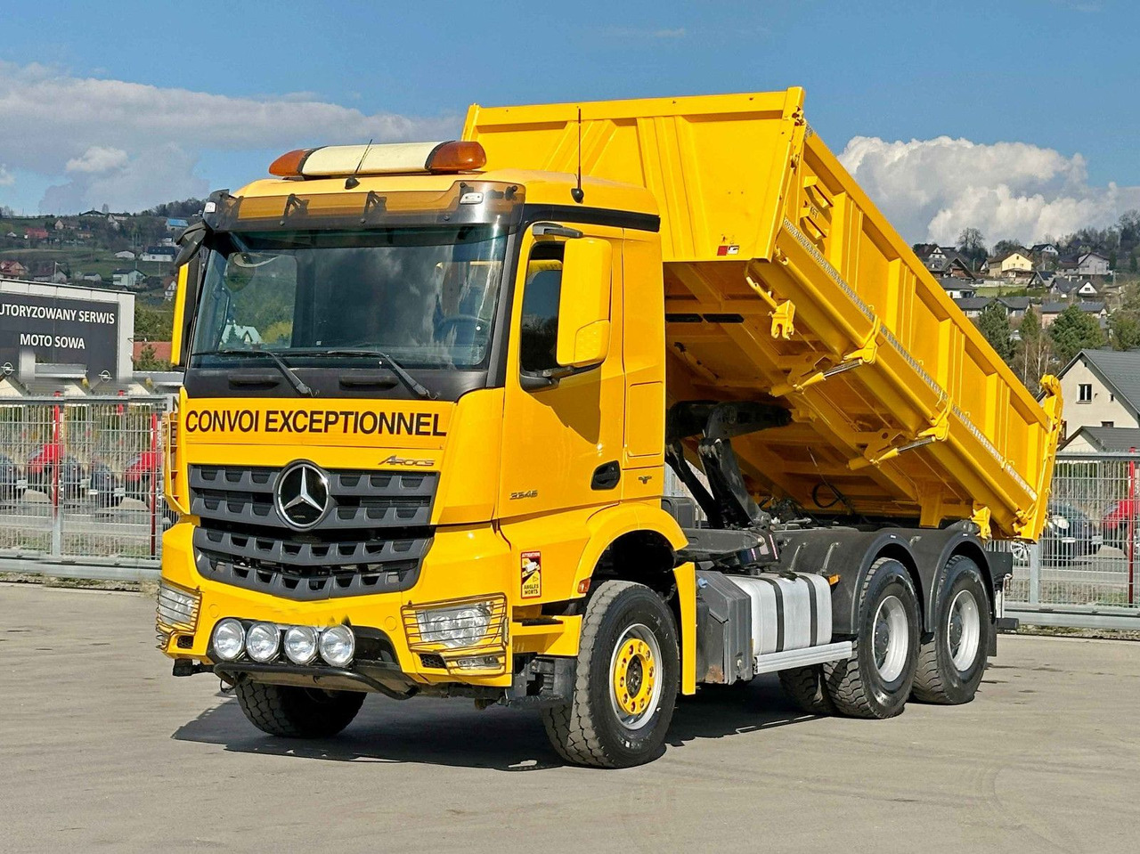 Mercedes-Benz AROCS 3348* KIPPER 5,20 + BORDMATIC / 6x4 - Camião basculante: foto 2 Mercedes-Benz AROCS 3348* KIPPER 5,20 + BORDMATIC / 6x4 - Camião basculante: foto 2