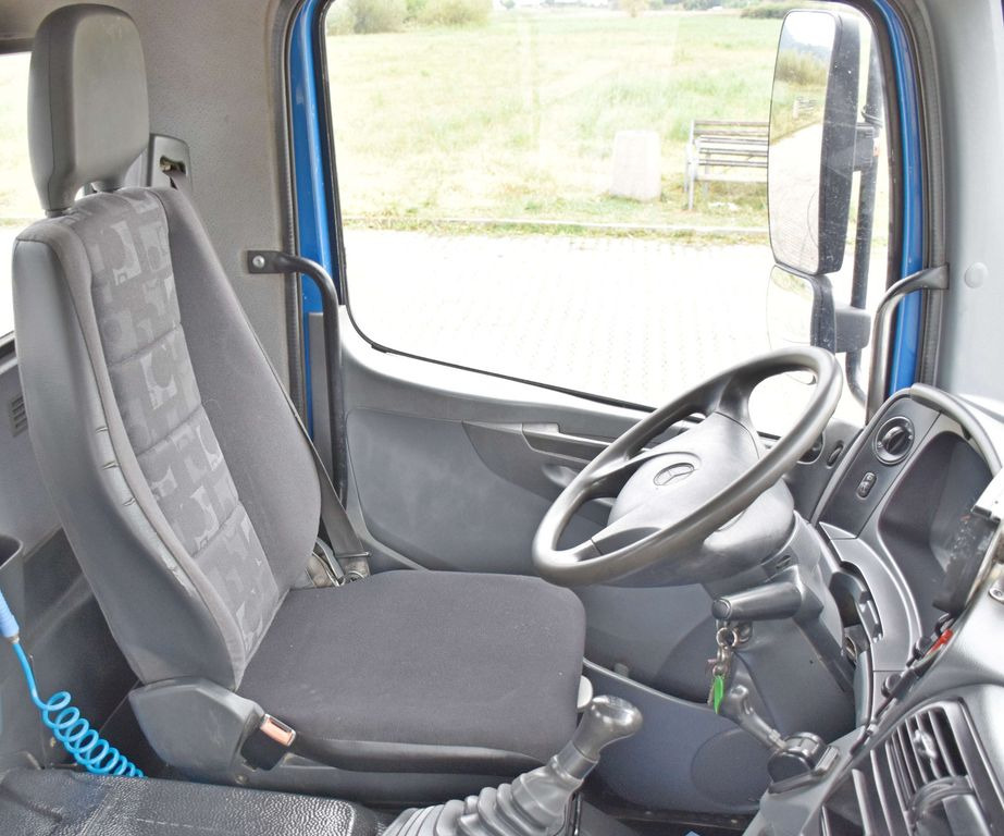 Autobomba de betão Mercedes-Benz AXOR 1833 * Betonpumpe 26 m + FUNK * TOP Mercedes-Benz AXOR 1833 * Betonpumpe 26 m + FUNK * TOP: foto 12