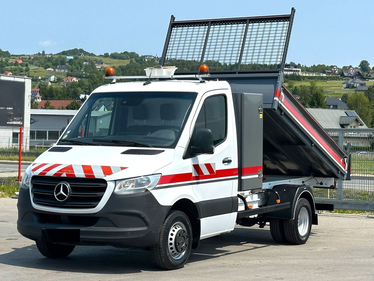 Mercedes-Benz Sprinter 516 CDI Kipper 3,00 m Perfect condition - Carrinha basculante: foto 2 Mercedes-Benz Sprinter 516 CDI Kipper 3,00 m Perfect condition - Carrinha basculante: foto 2