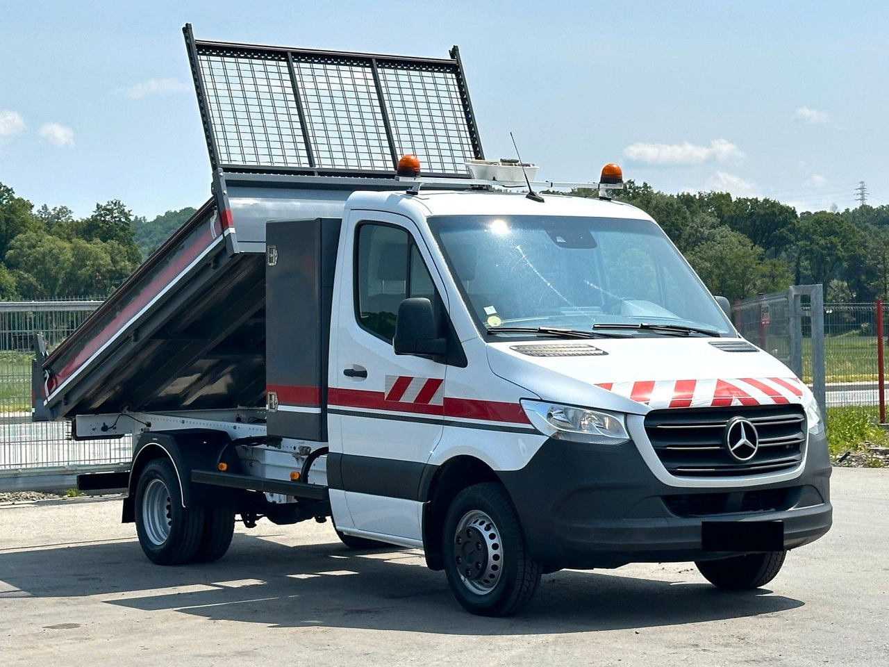 Mercedes-Benz Sprinter 516 CDI Kipper 3,00 m Perfect condition - Carrinha basculante: foto 1 Mercedes-Benz Sprinter 516 CDI Kipper 3,00 m Perfect condition - Carrinha basculante: foto 1