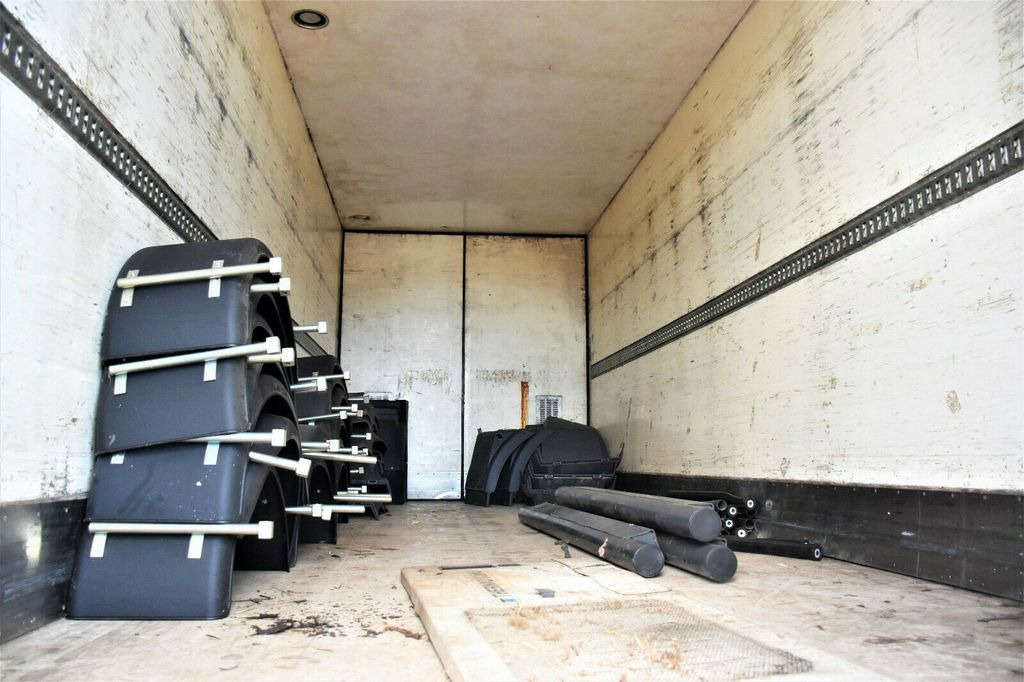 ROLFO C201 KÜHLKOFFER 7,71 m* Topzustand! - Reboque frigorífico: foto 5 ROLFO C201 KÜHLKOFFER 7,71 m* Topzustand! - Reboque frigorífico: foto 5