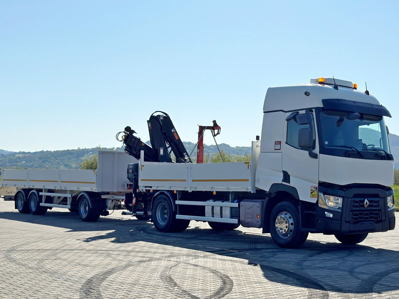 Renault C 440* HIAB X-HIDUO 138 B-3 + FUNK + Anhänger - Camião grua: foto 3 Renault C 440* HIAB X-HIDUO 138 B-3 + FUNK + Anhänger - Camião grua: foto 3