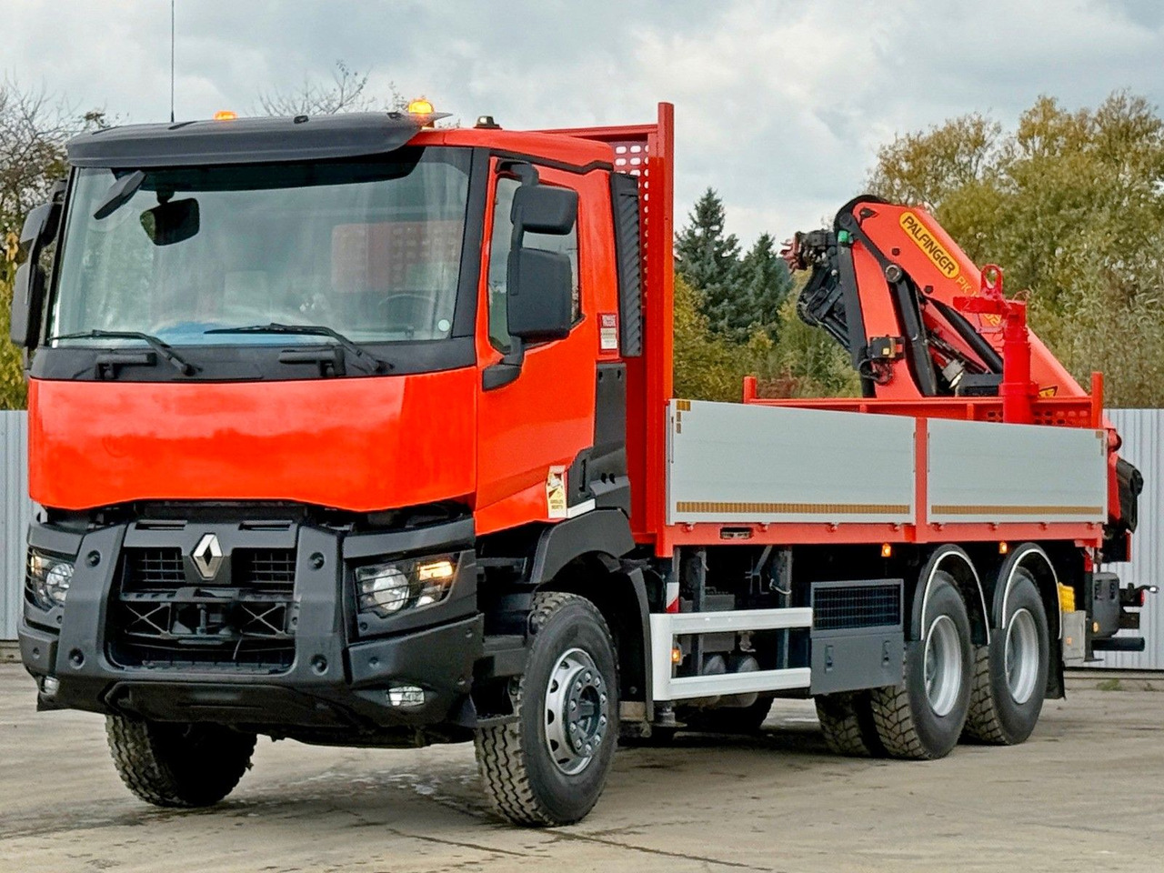 Renault C430 * PALFINGER PK 18002 - EHC + FUNK/ 6x4 - Camião grua: foto 3 Renault C430 * PALFINGER PK 18002 - EHC + FUNK/ 6x4 - Camião grua: foto 3