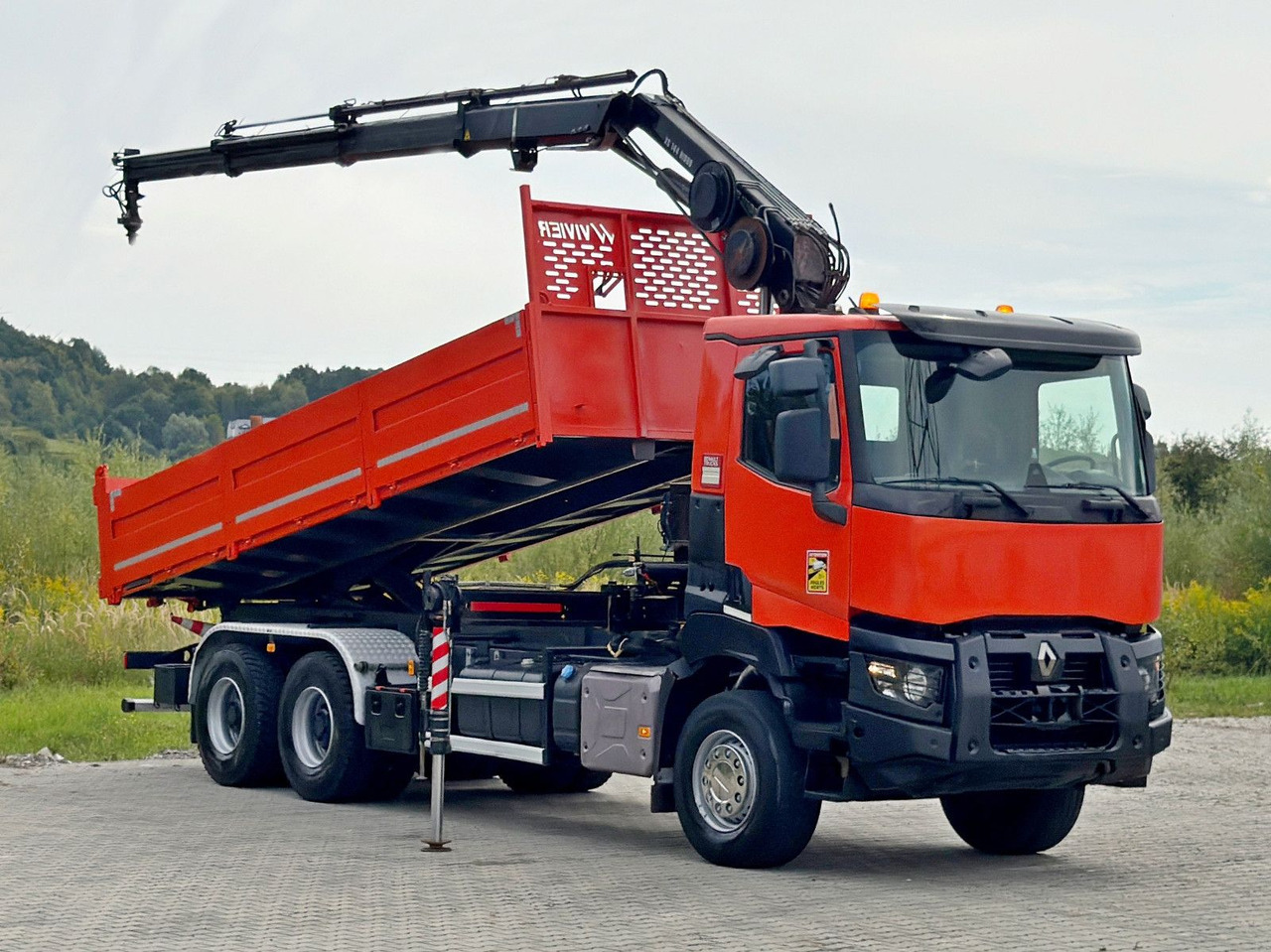Renault K 380 * HIAB 144 BS - 3 HIDUO + FUNK * 6x4 * TOP - Camião grua: foto 2 Renault K 380 * HIAB 144 BS - 3 HIDUO + FUNK * 6x4 * TOP - Camião grua: foto 2