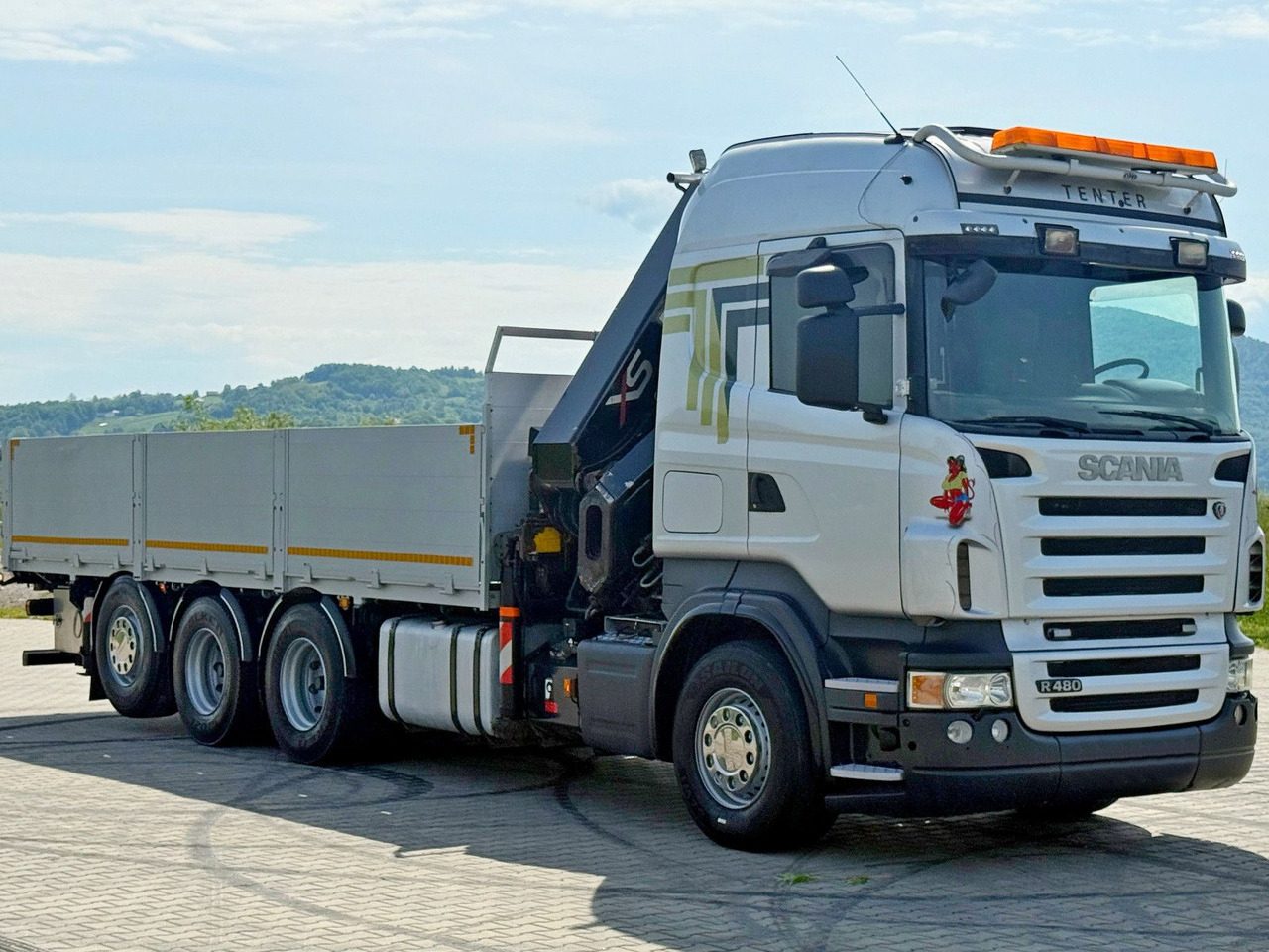 Scania R480 PRITSCHE 6,85m *HIAB 377 E-8 HIPRO/FUNK*8x4 - Camião grua: foto 3 Scania R480 PRITSCHE 6,85m *HIAB 377 E-8 HIPRO/FUNK*8x4 - Camião grua: foto 3
