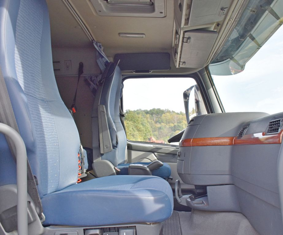 Camião de transporte de madeira, Camião grua Volvo FH 520 * EPSILON E260L83 * Anhänger /6x4: foto 12