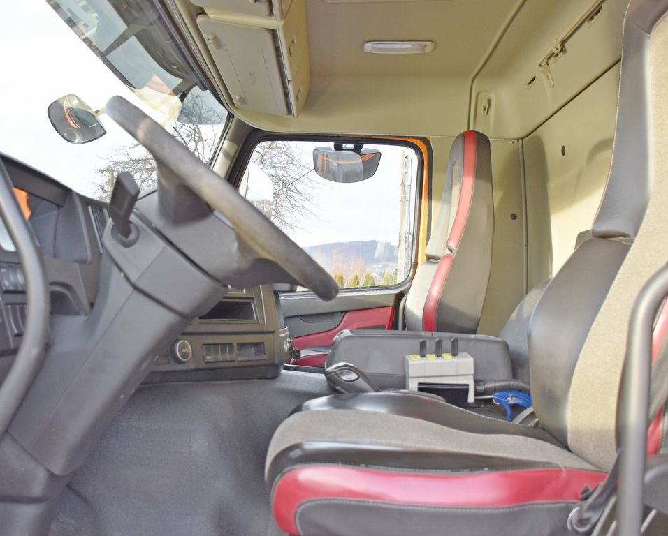 Camião basculante Volvo FMX 460 Kipper * TOPZUSTAND / 8x4 !: foto 9