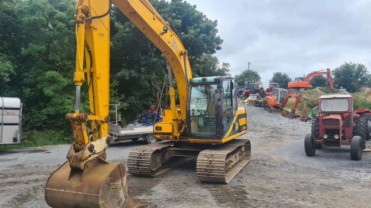 JCB JS 130 - Escavadora de rastos: foto 5 JCB JS 130 - Escavadora de rastos: foto 5