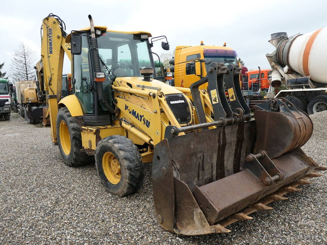 Komatsu WB 97-5 - Retroescavadeira: foto 3 Komatsu WB 97-5 - Retroescavadeira: foto 3