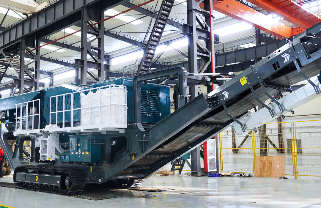 Liming Heavy Industry Tracked mobile crushing plant - Britadeira móvel: foto 2 Liming Heavy Industry Tracked mobile crushing plant - Britadeira móvel: foto 2