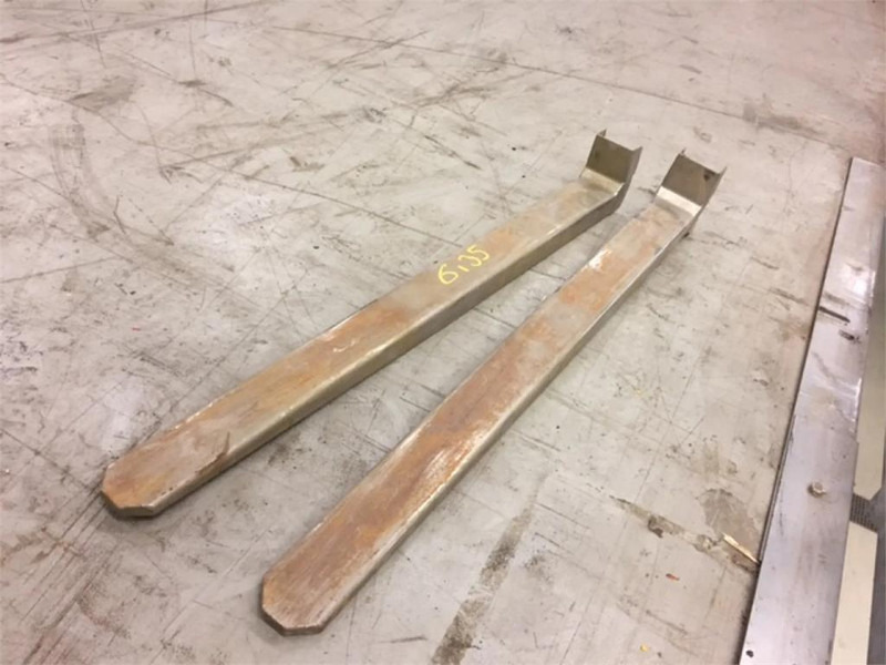 Fork Cover RVS L;1150mm W:80mm T: 50mm - Garfos para Equipamento de movimentação: foto 2 Fork Cover RVS L;1150mm W:80mm T: 50mm - Garfos para Equipamento de movimentação: foto 2