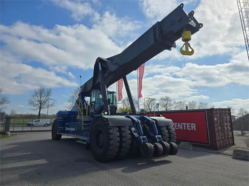 KONECRANES NCN 100 - 289TH - Reachstacker porta contentores: foto 3 KONECRANES NCN 100 - 289TH - Reachstacker porta contentores: foto 3