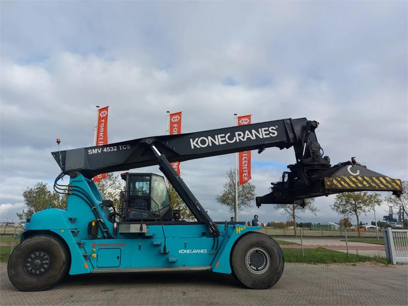 KONECRANES SMV 4532 TC5 - Reachstacker porta contentores: foto 1 KONECRANES SMV 4532 TC5 - Reachstacker porta contentores: foto 1