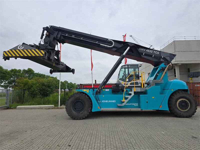 KONECRANES SMV 4632 TC5 - Reachstacker porta contentores: foto 2 KONECRANES SMV 4632 TC5 - Reachstacker porta contentores: foto 2
