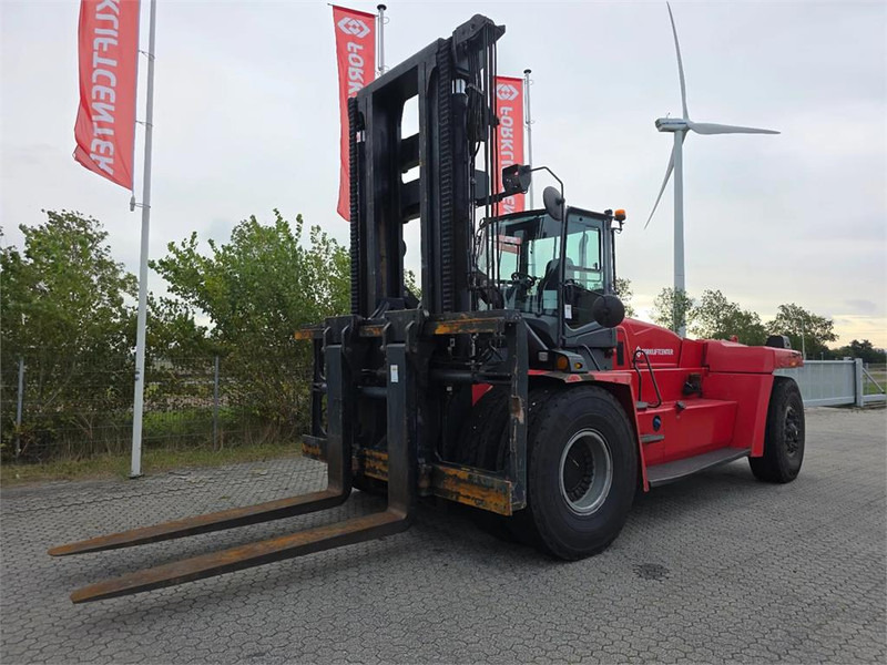 Kalmar DCG330-12 - Empilhador a diesel: foto 4 Kalmar DCG330-12 - Empilhador a diesel: foto 4