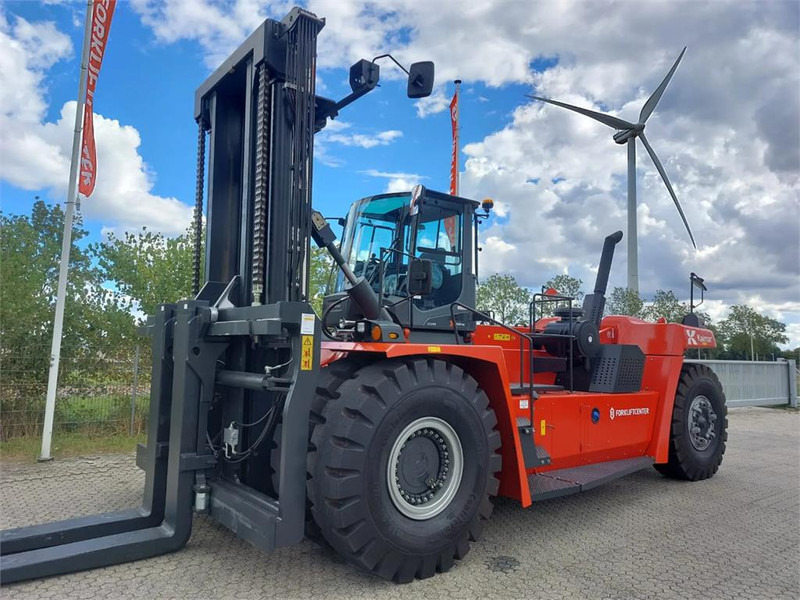Kalmar DCG450-12 - Empilhador a diesel: foto 4 Kalmar DCG450-12 - Empilhador a diesel: foto 4