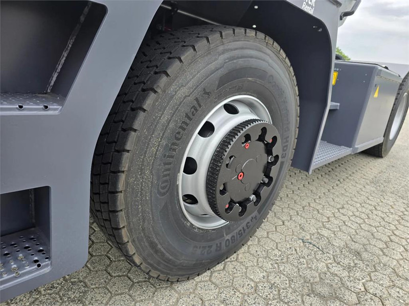 Tractor de terminal Mafi R336 4x4: foto 16