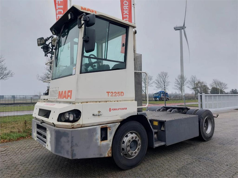 Mafi T225D - Tractor de terminal: foto 2 Mafi T225D - Tractor de terminal: foto 2