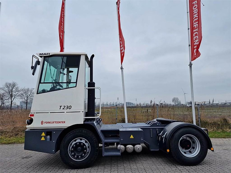 Mafi T230 - Tractor de terminal: foto 4 Mafi T230 - Tractor de terminal: foto 4