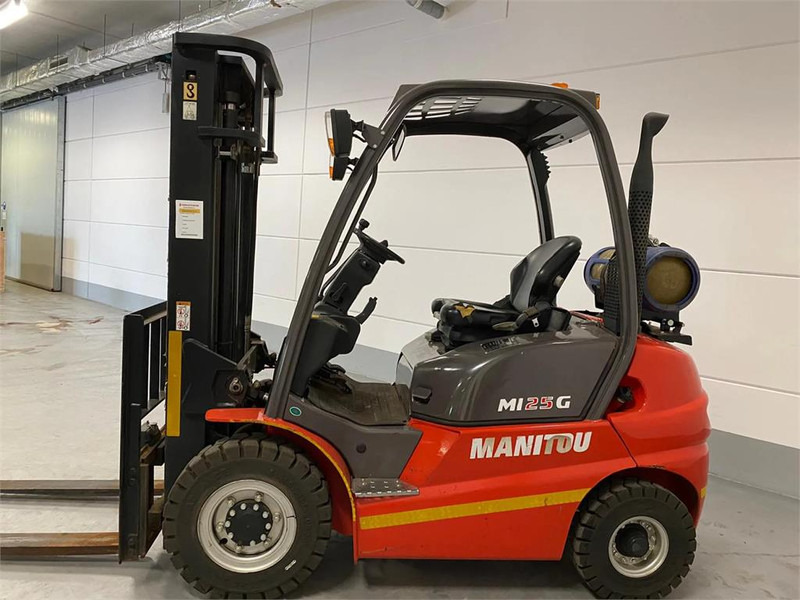 Manitou MI25G - Empilhador a gás: foto 2 Manitou MI25G - Empilhador a gás: foto 2