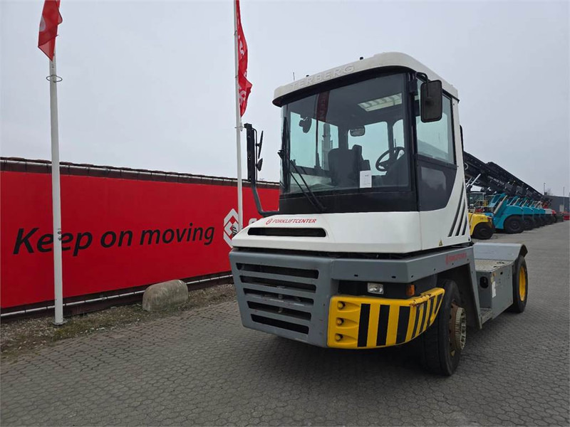 Terberg TT223 - Tractor de terminal: foto 2 Terberg TT223 - Tractor de terminal: foto 2