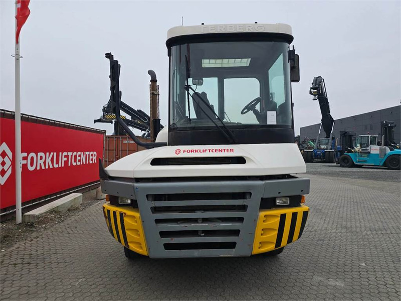 Terberg TT223 - Tractor de terminal: foto 5 Terberg TT223 - Tractor de terminal: foto 5
